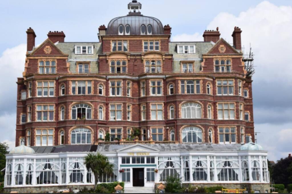 Beautifully Appointed, Period Seaside Apartment Folkestone Eksteriør bilde