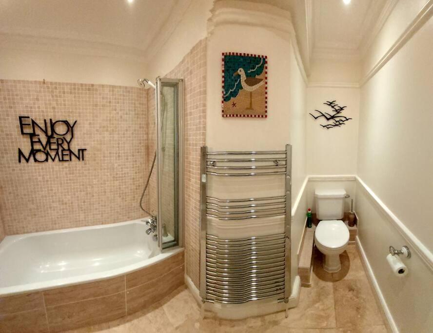 Beautifully Appointed, Period Seaside Apartment Folkestone Eksteriør bilde